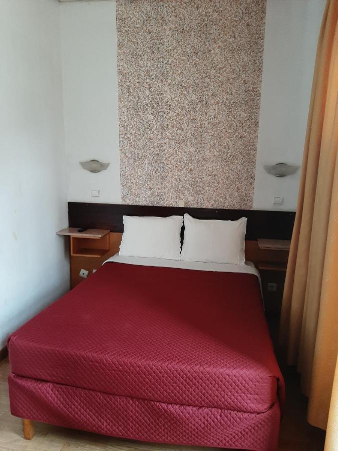 Residencial Aviz Hotel Coimbra Bagian luar foto