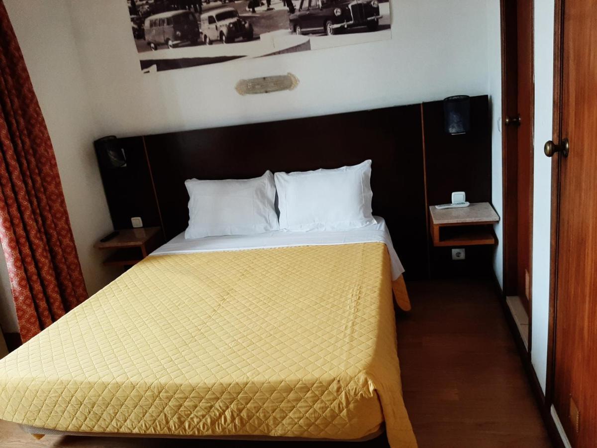 Residencial Aviz Hotel Coimbra Bagian luar foto